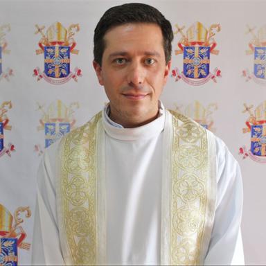 Pe. Oscar Roberto Chemello Francischelli
