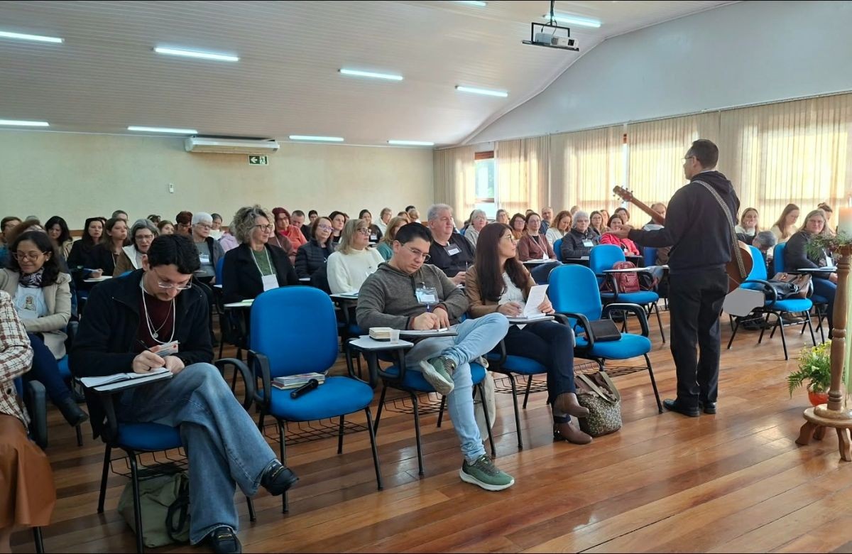 Foto de capa da notícia Diocese de Caxias do Sul reúne coordenadoras de catequese para planejar a caminhada de 2027
