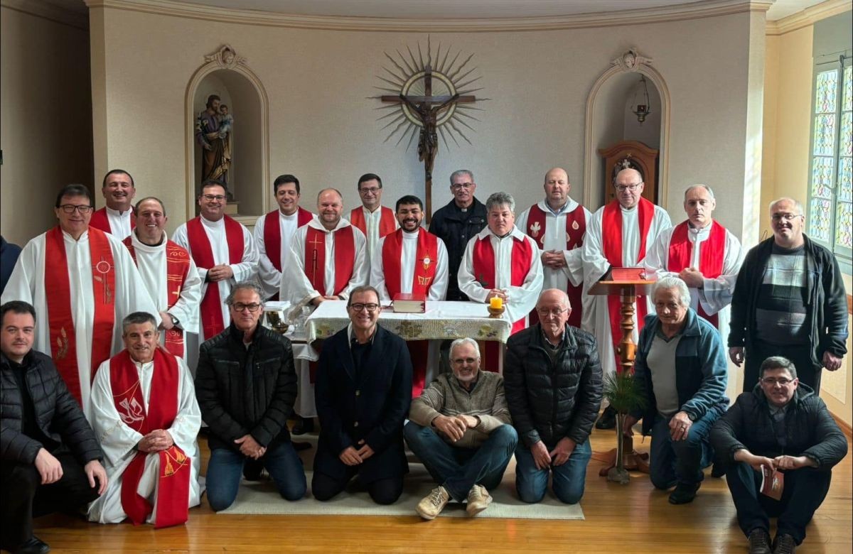 Foto de capa da notícia Primeiro grupo do clero da Diocese de Caxias do Sul se reúne em retiro de espiritualidade no Cecrei