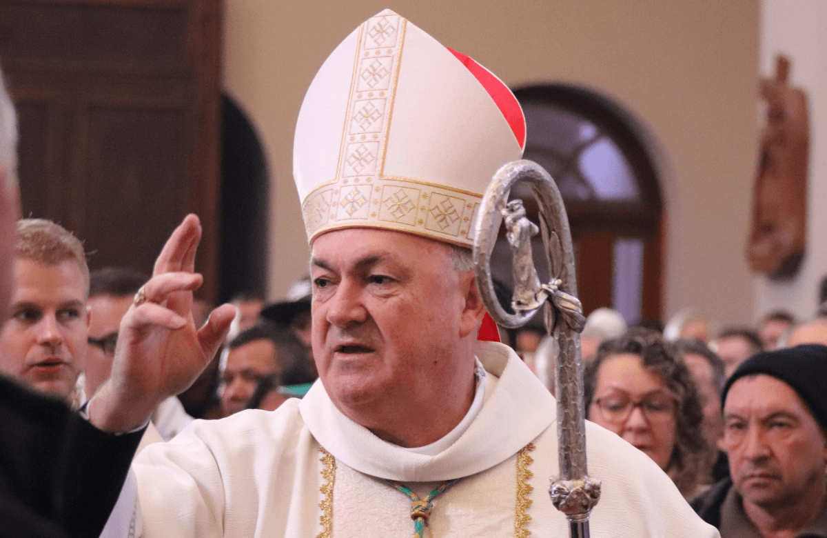 Foto de capa da notícia Semana da Família na Diocese de Caxias será aberta com a bênção de Dom José Gislon pelas rádios, TVs e redes sociais