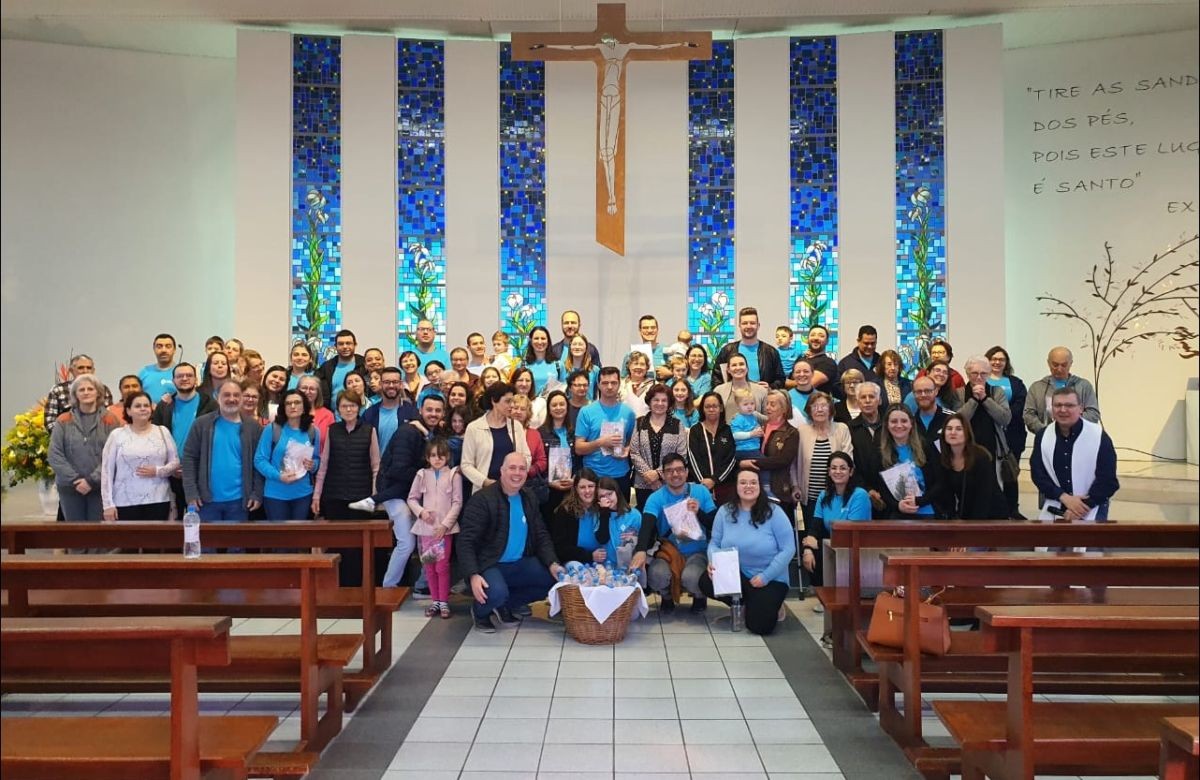 Foto de capa da notícia Santas Missões Populares concluem a Semana Nacional da Família na Paróquia São José, em Caxias do Sul