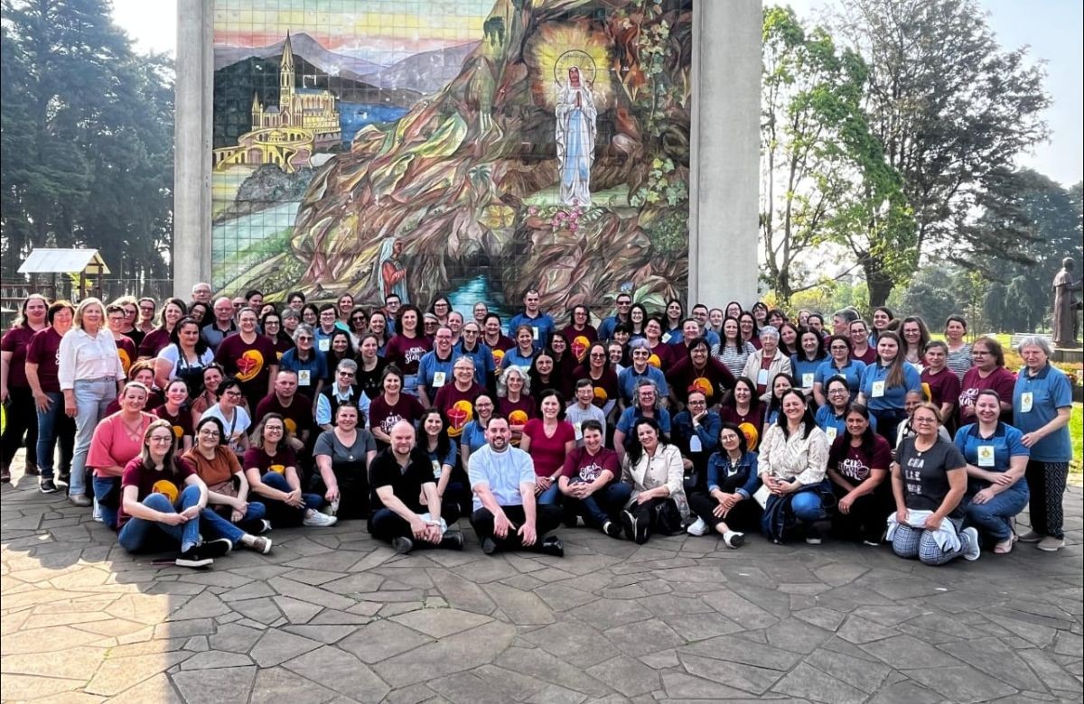 Foto de capa da notícia Região Pastoral de Bento Gonçalves reúne catequistas em retiro de oração e formação