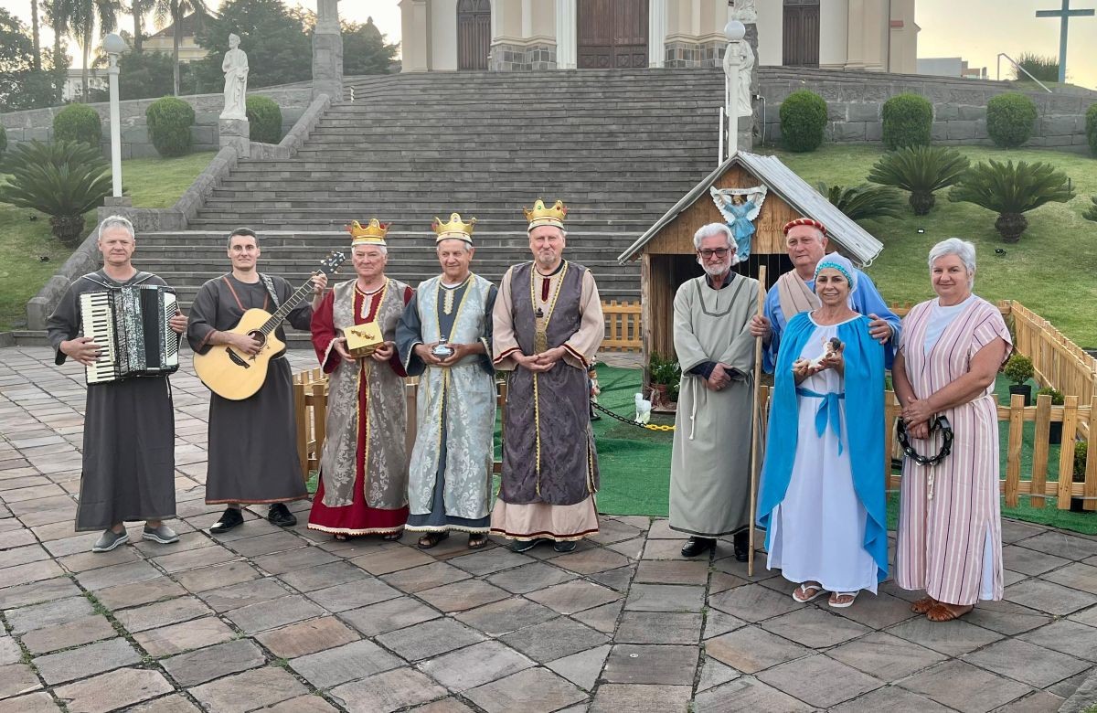 Foto de capa da notícia Paróquias e comunidades da Diocese de Caxias do Sul revivem a tradição dos Ternos de Reis