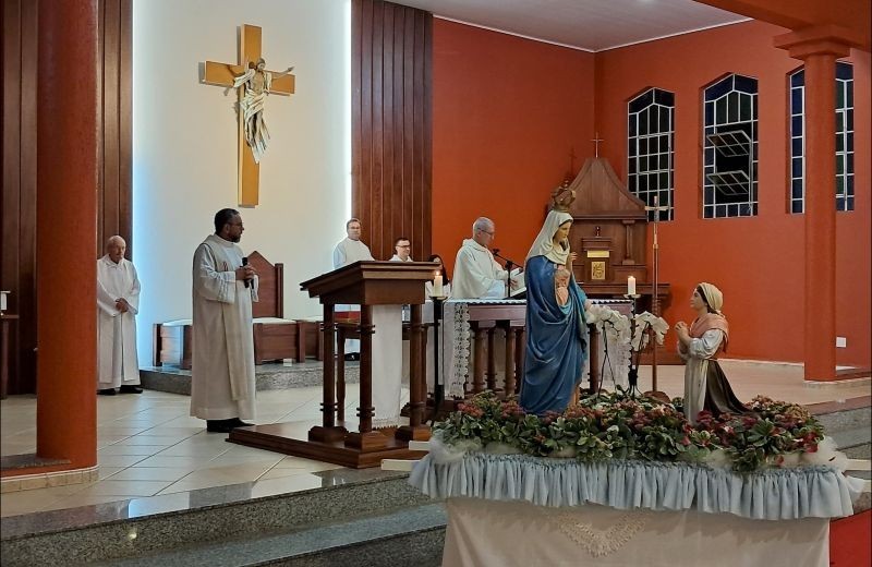 Foto de capa da notícia 5º dia da novena da 125ª Romaria Votiva aconteceu na Paróquia Jesus Bom Pastor, em Farroupilha