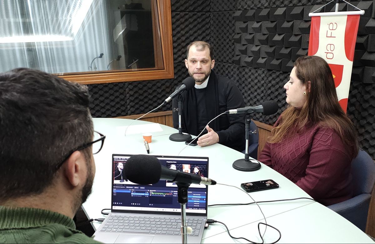 Foto de capa da notícia Matrimônio, união estável e segunda união estão na pauta do programa Razões da Fé desta semana