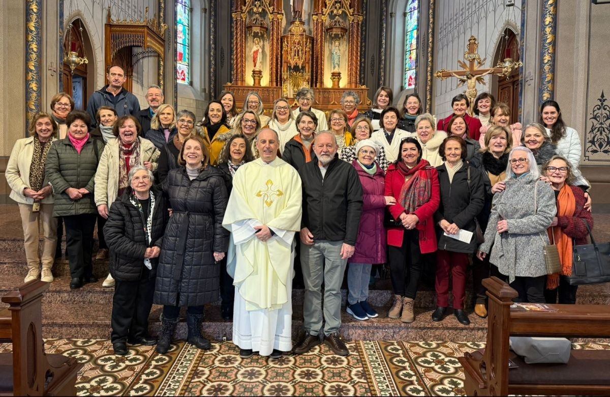 Foto de capa da notícia Casa Madre Teresa reúne voluntários em peregrinação do Jubileu da Esperança na Catedral de Caxias