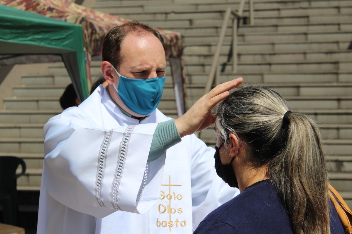 Programação da festa de Santa Teresa inicia nesta quarta-feira, na Catedral Diocesana de Caxias do Sul
