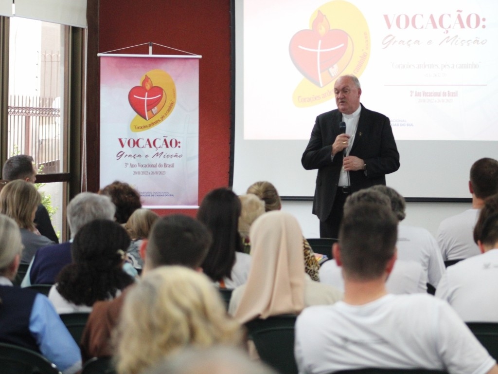 Talk show vocacional e Missa solene abrem o Ano Vocacional do Brasil na Diocese de Caxias do Sul
