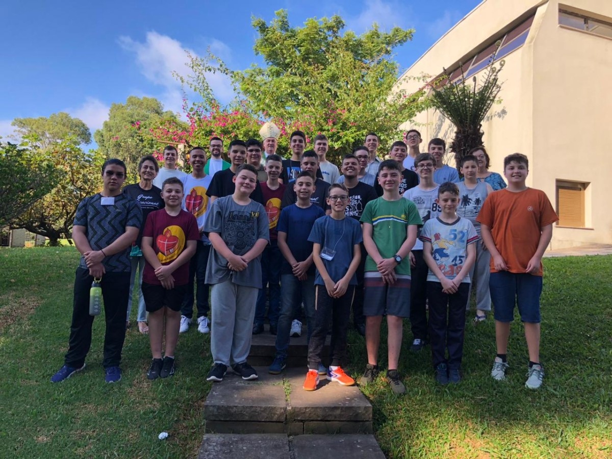 Colônia de Férias da Pastoral Vocacional reúne adolescentes e jovens da Diocese de Caxias do Sul