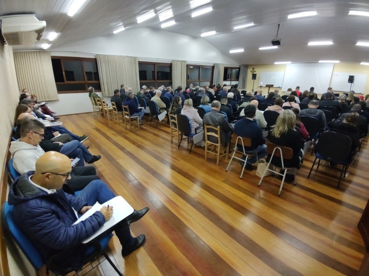 Cáritas da Diocese de Caxias do Sul se reúne em assembleia e elege diretoria no processo de rearticulação de atividades