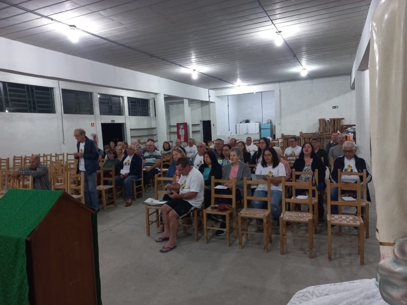 Terço dos homens da Paróquia Cristo Operário completa 2 anos