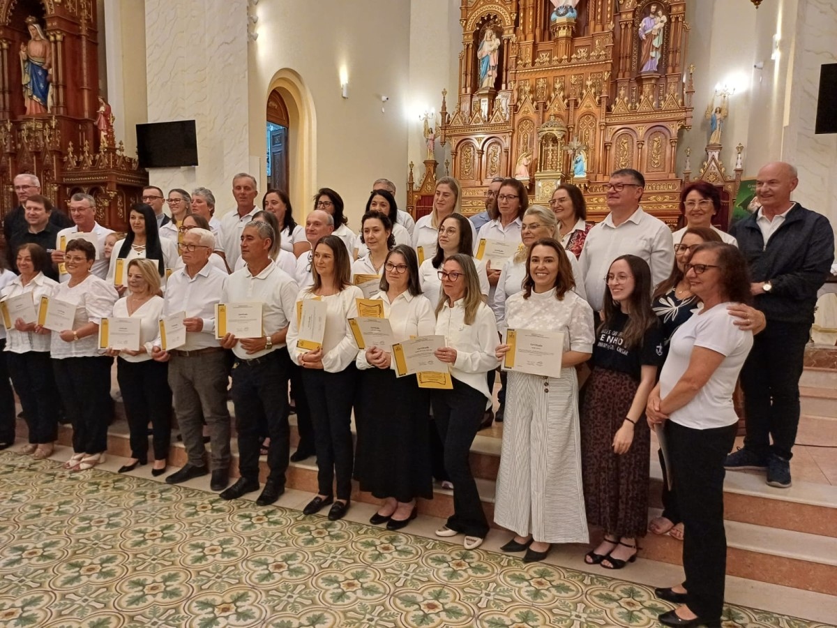 Concluída a edição 2023-2024 da Escola de Formação Cristã da Região Pastoral de Farroupilha