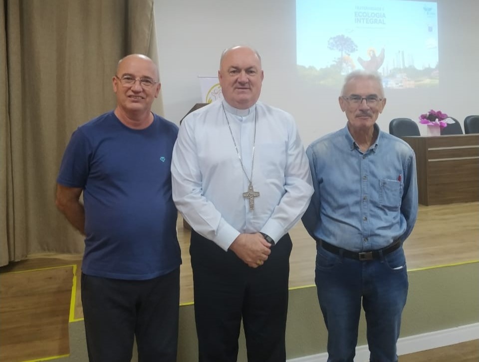 Comissão de Educação e Cultura da Diocese de Caxias se fez presente no Encontro de Referenciais do Regional Sul 3 da CNBB