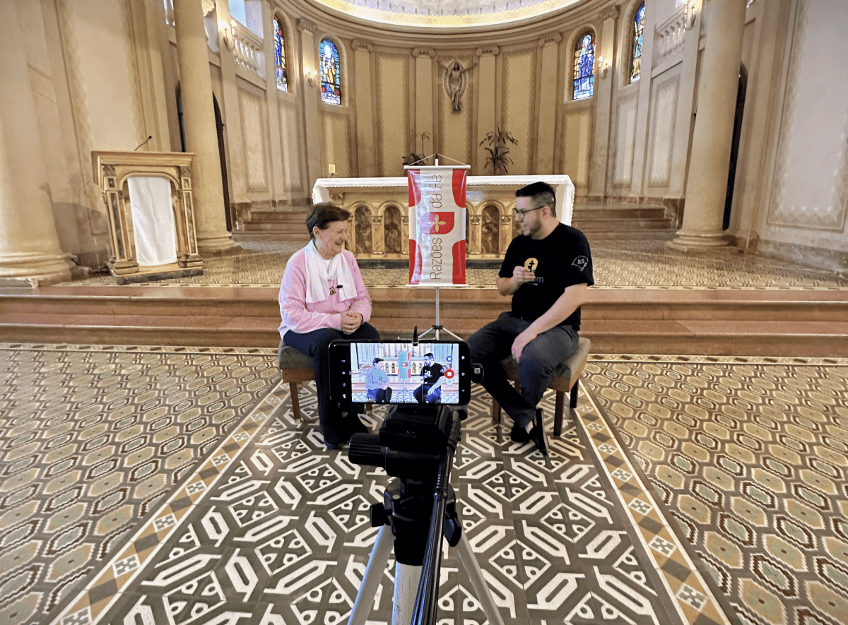 Gravado durante encontro diocesano, programa Razões da Fé reflete sobre a missão das zeladoras de Capelinha
