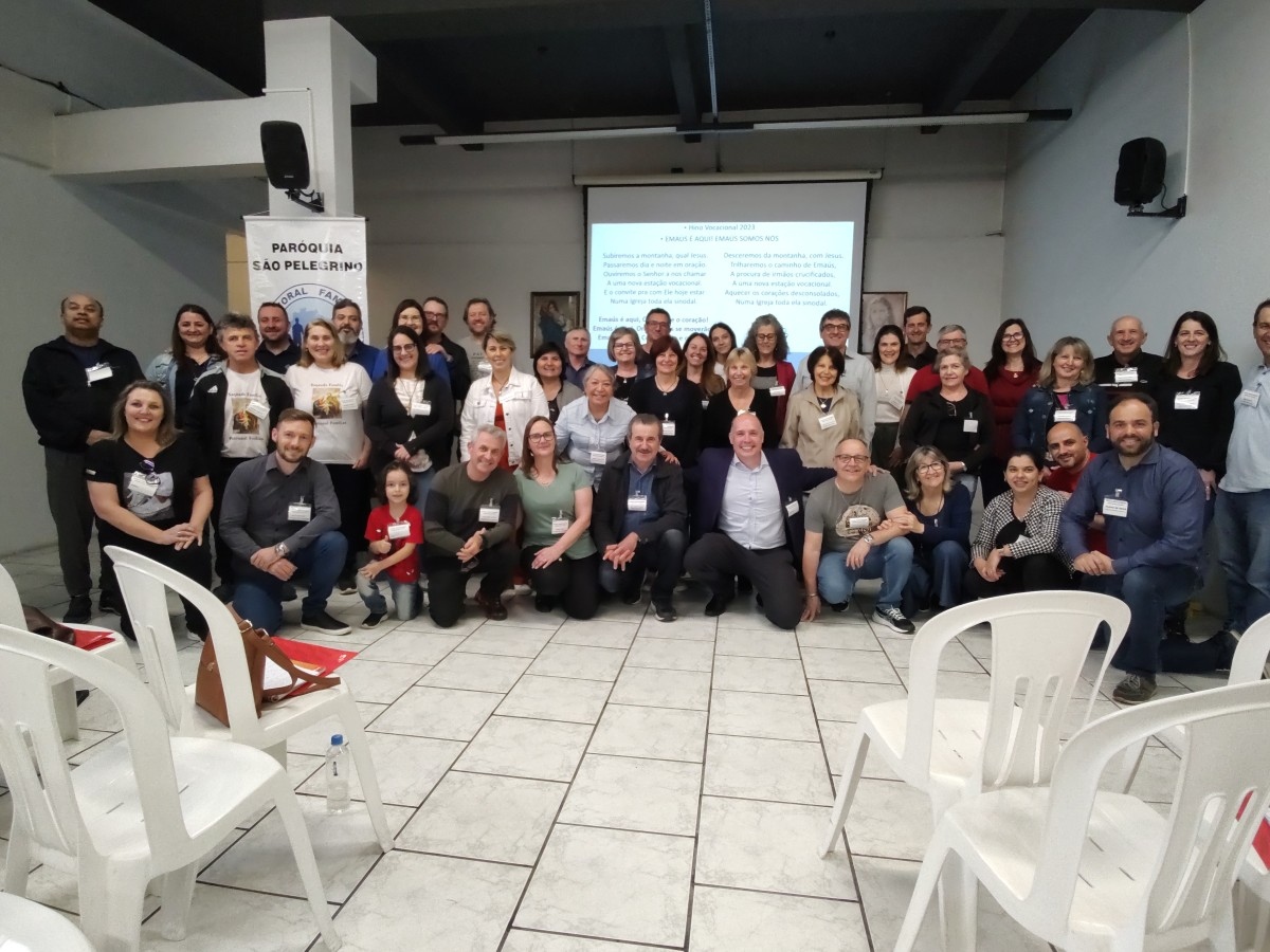 Encontro de formação de agentes da Pastoral Familiar reúne participantes de diversas paróquias da Diocese