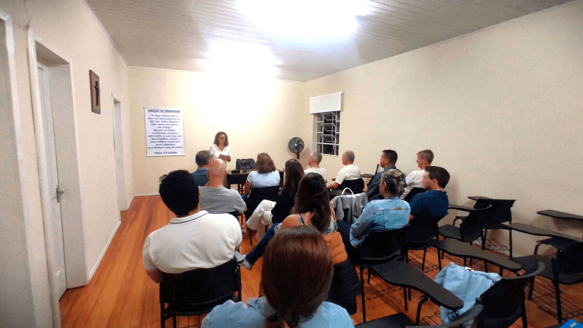 Pastoral da Sobriedade Familiar realiza reunião às terças-feiras na Paróquia Santo Antônio de Bento