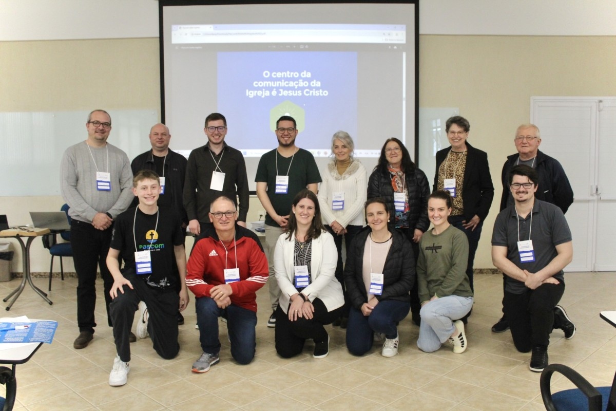 Pascom da Diocese de Caxias do Sul reúne comunicadores da Região Pastoral de Bento Gonçalves