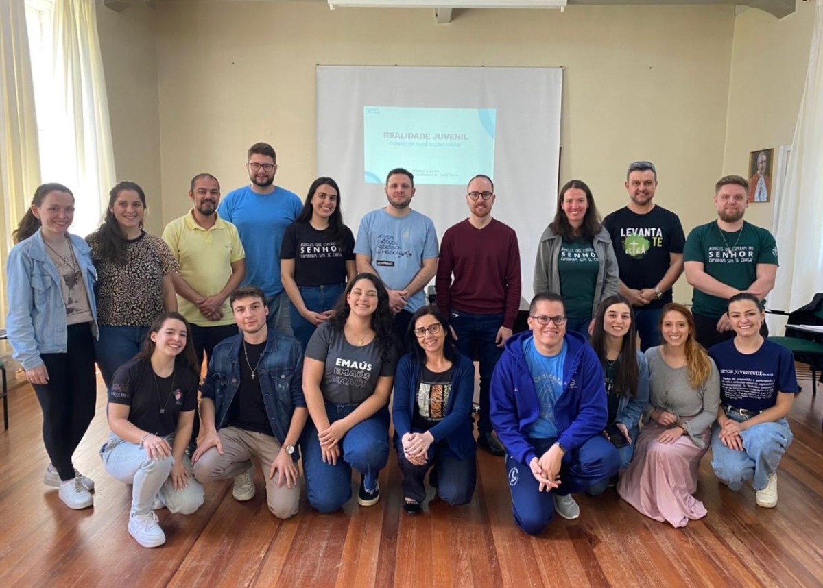 Setor Juventude da Diocese de Caxias do Sul promove 1ª Etapa da Escola de Assessores