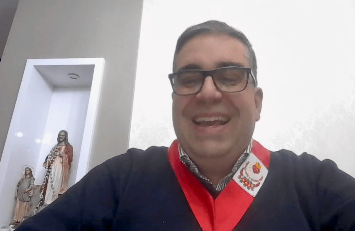 Foto de capa da notícia Programa Razões da Fé pergunta: "Coração de Jesus: mito, história ou mensagem para hoje e amanhã?"